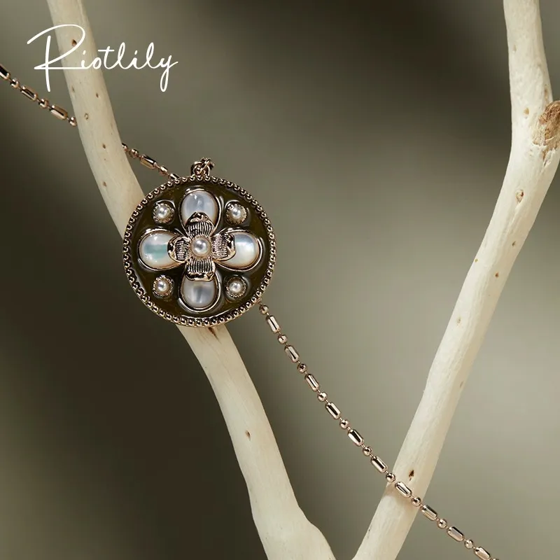 RiotLILY Alloy Necklaces Women's-4