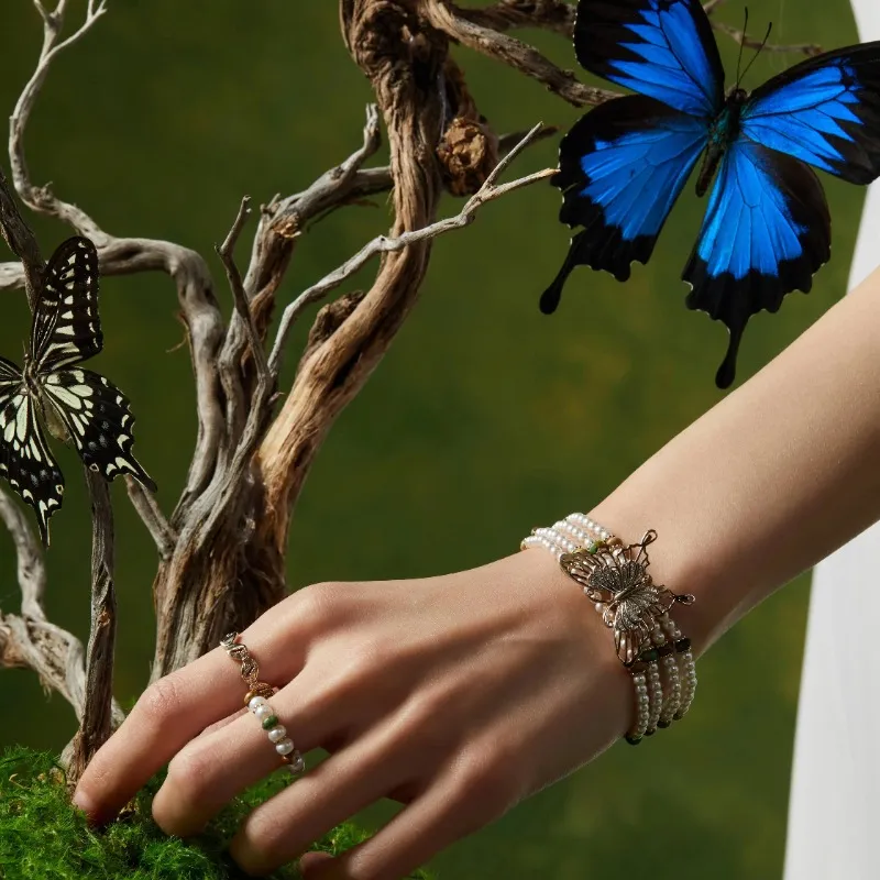 RiotLILY Pearl Exaggerated Bracelet Women's-2