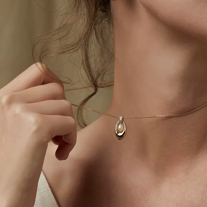 RiotLILY Pearl Necklaces Women's-1