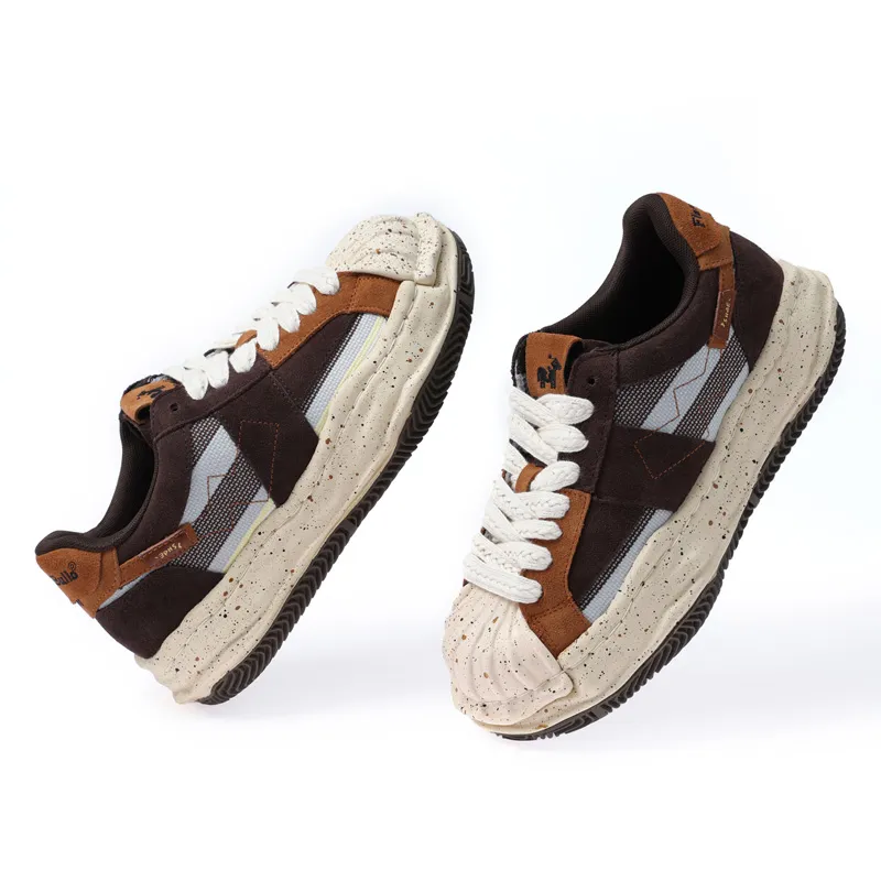 Flange Bullo Cushioned Wear Resistant Lightweight Low Top Skateboard Shoes Unisex Coffee Brown-1