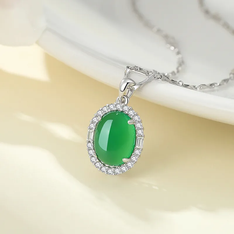 Treasure Flaws Chalcedony Necklaces Women's-2