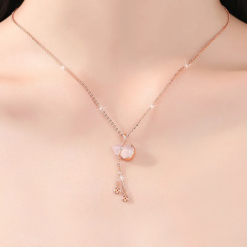 Treasure Flaws Chalcedony Jade Necklaces Women's-1