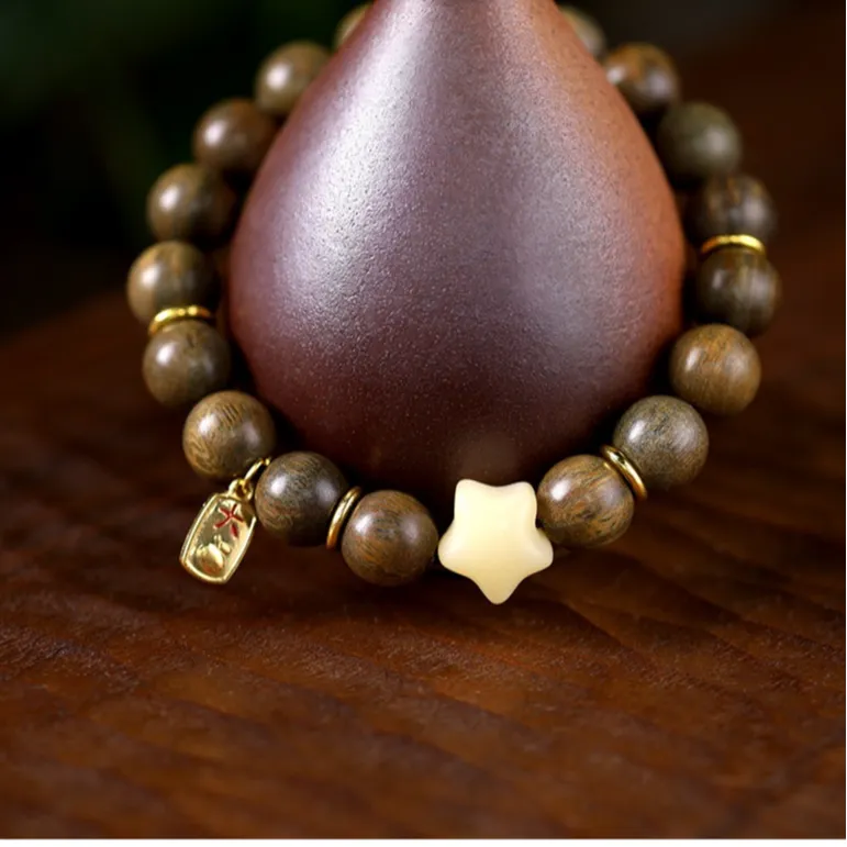 Is Here Green Sandalwood Bracelets Unisex-3