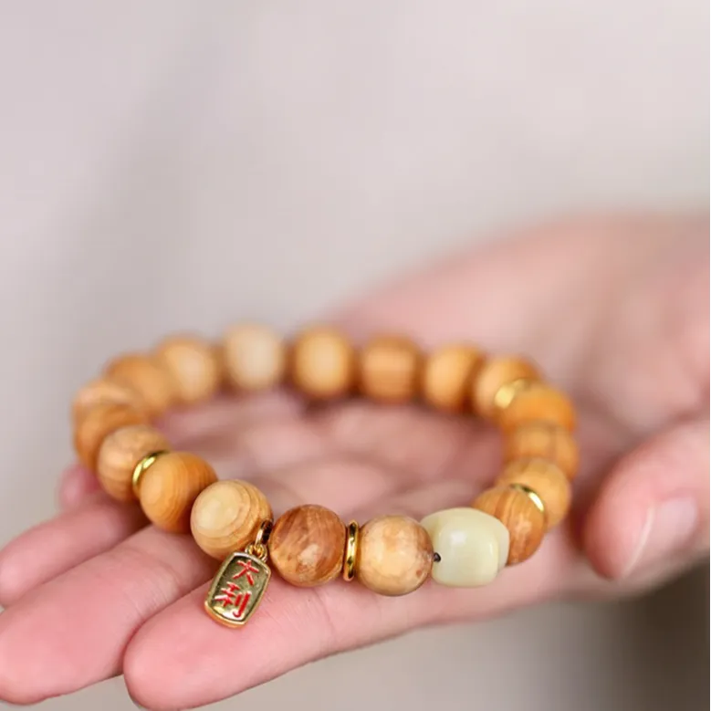 Is Here Green Sandalwood Bracelets Unisex-8