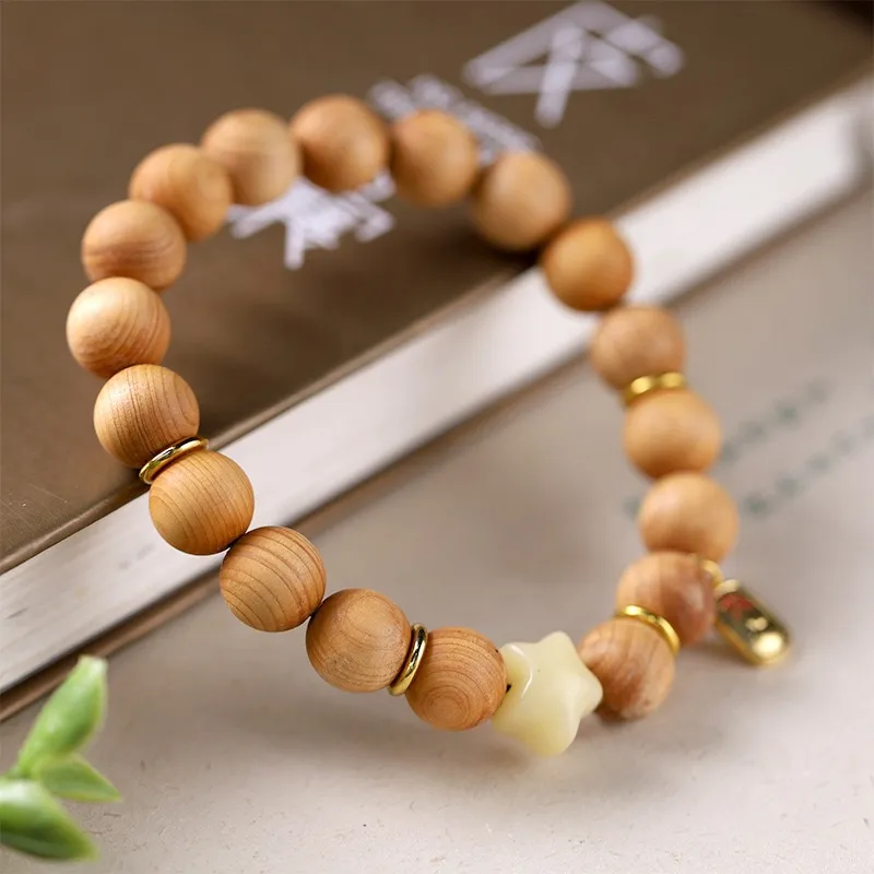 Is Here Green Sandalwood Bracelets Unisex-7