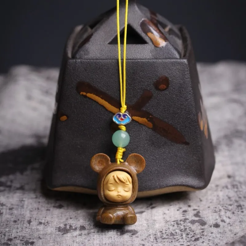 Is Here Green Sandalwood Pendants Unisex-2