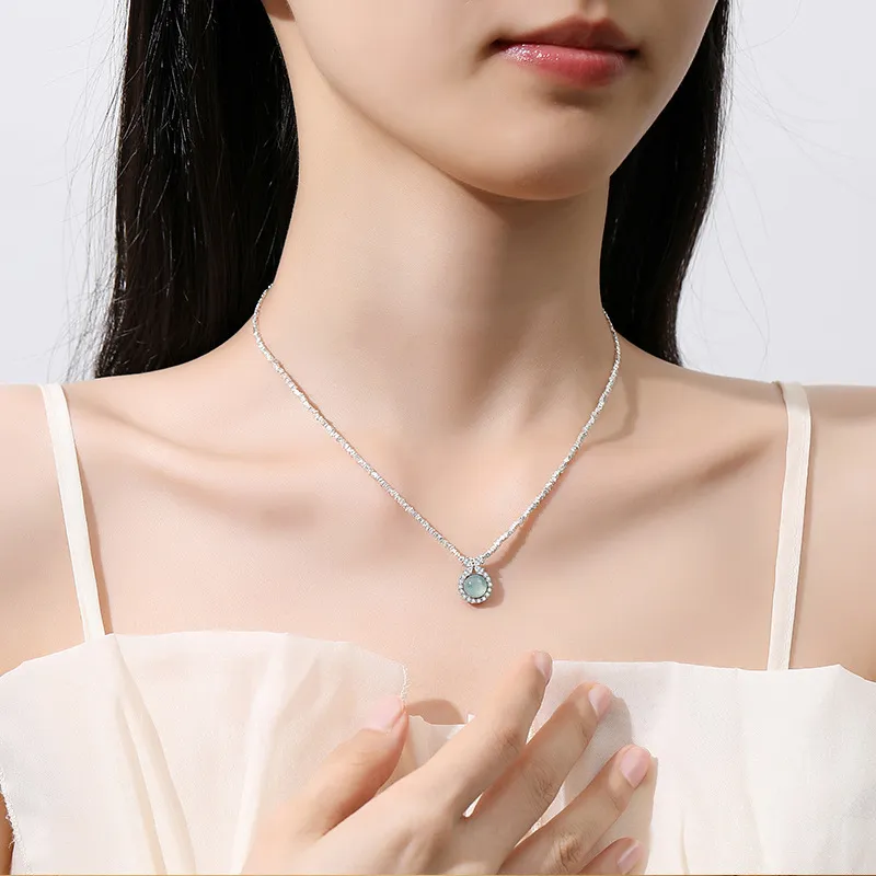 Strange Snow Ice Glutinous Jadeite Necklaces Women's-4