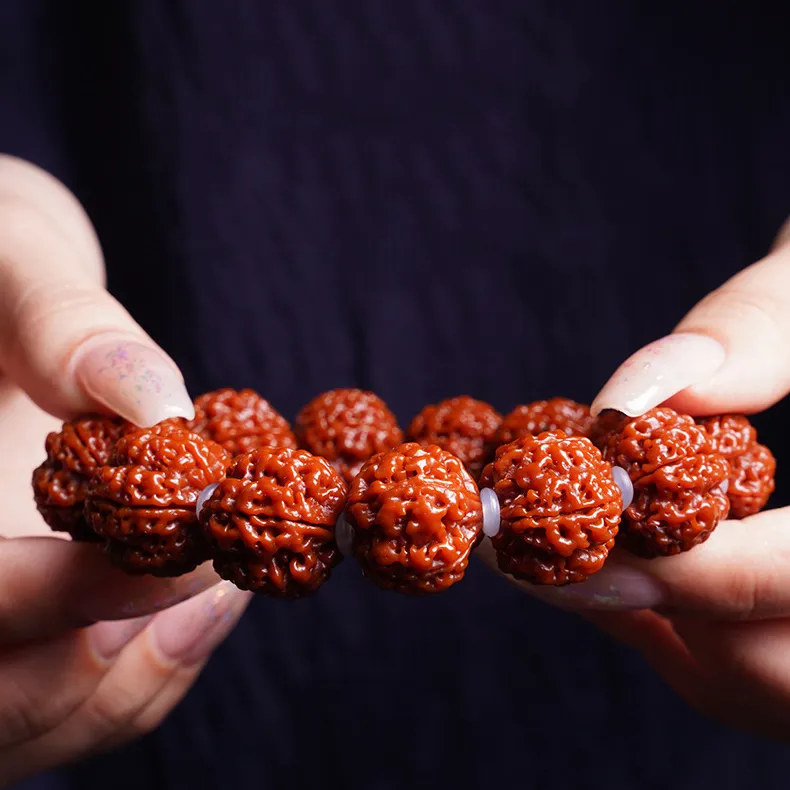 Strange Snow King Kong Bodhi Seeds Bracelets Unisex-4