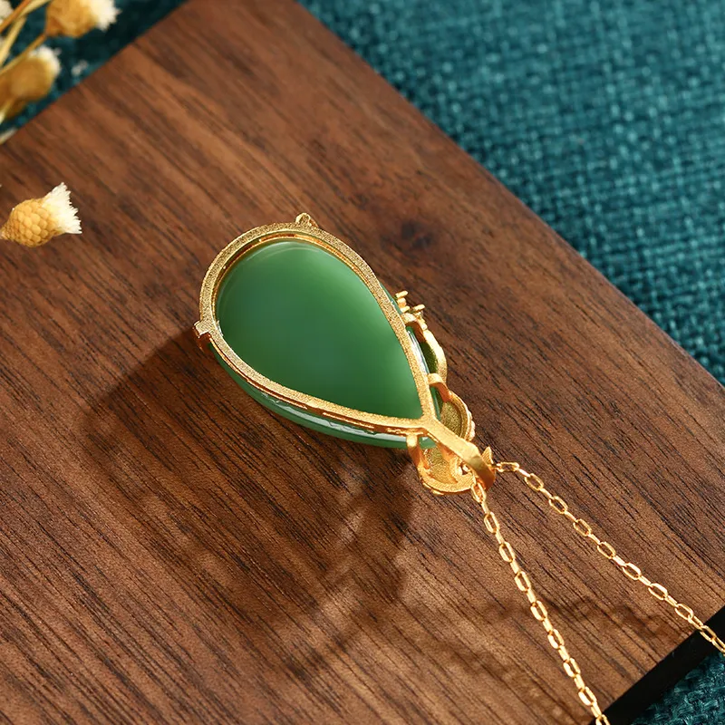 Strange Snow Colored Glaze Jade Necklaces Unisex-3