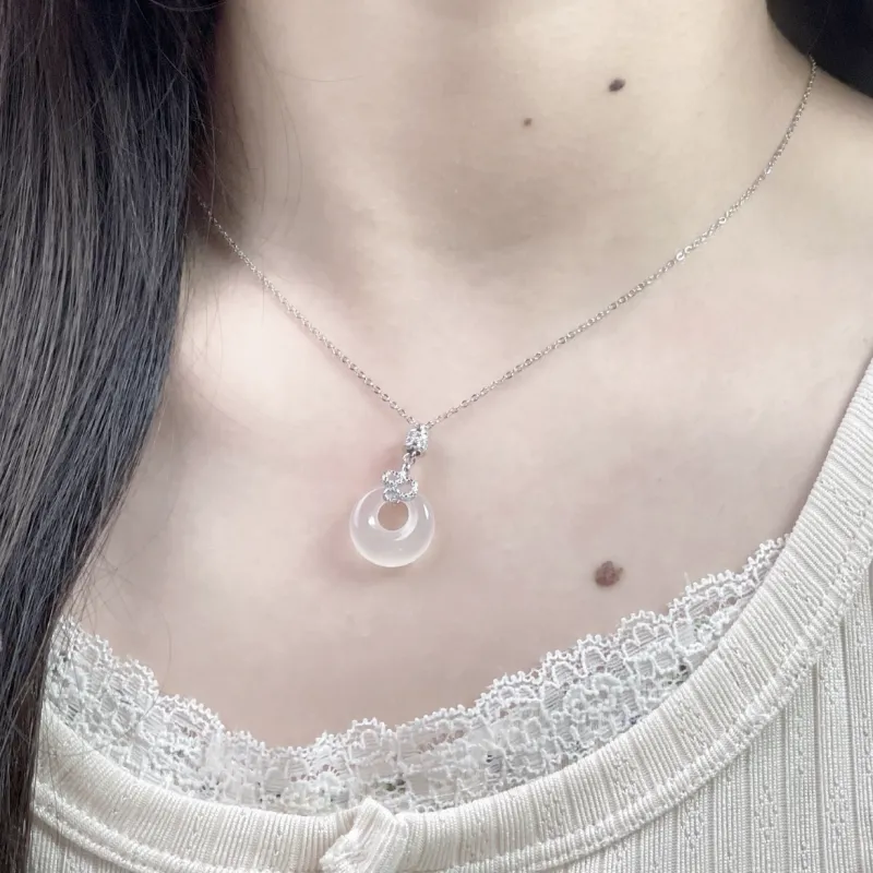 Strange Snow Natural Chalcedony Necklaces Women's-5