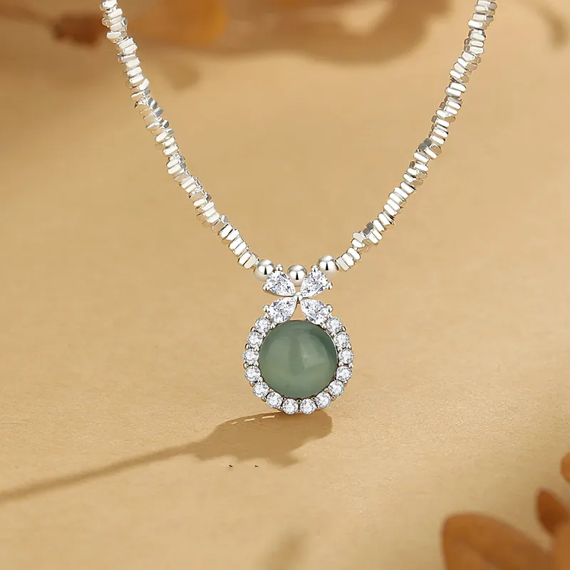 Strange Snow Ice Glutinous Jadeite Necklaces Women's-2