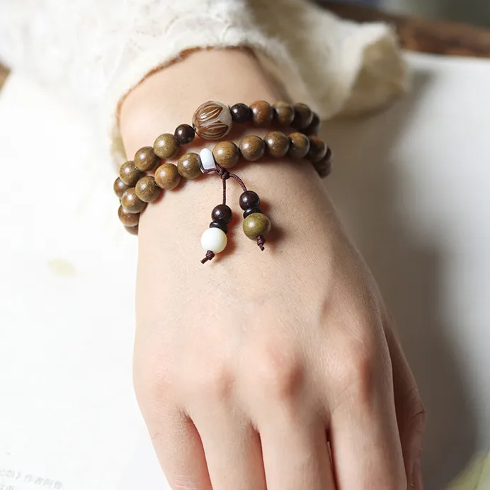 Strange Snow Green Sandalwood Wooden Bracelets Unisex-10