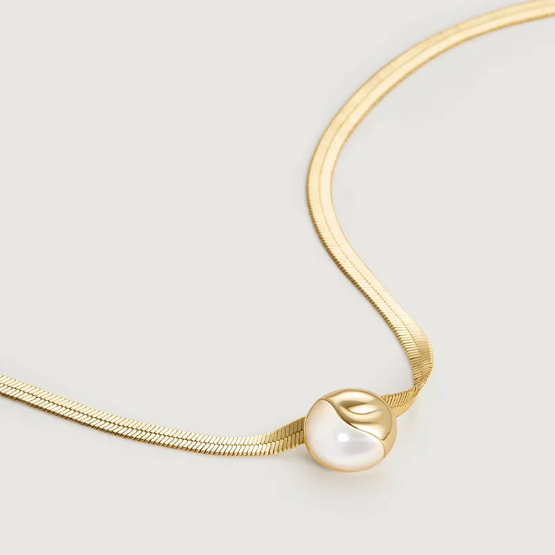 Amber Lollipop Mother Of Pearl Necklaces Women's-6