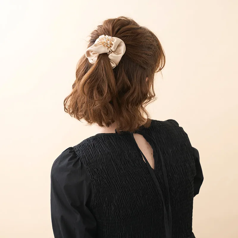 ALEXANDRE DE PARIS Radiance Collection Hair Tie Women's-9