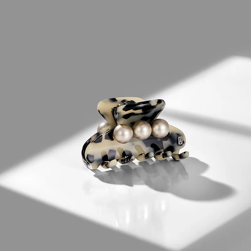 ALEXANDRE DE PARIS Jade Bead Collection Small Size Claw Clip Women's-2