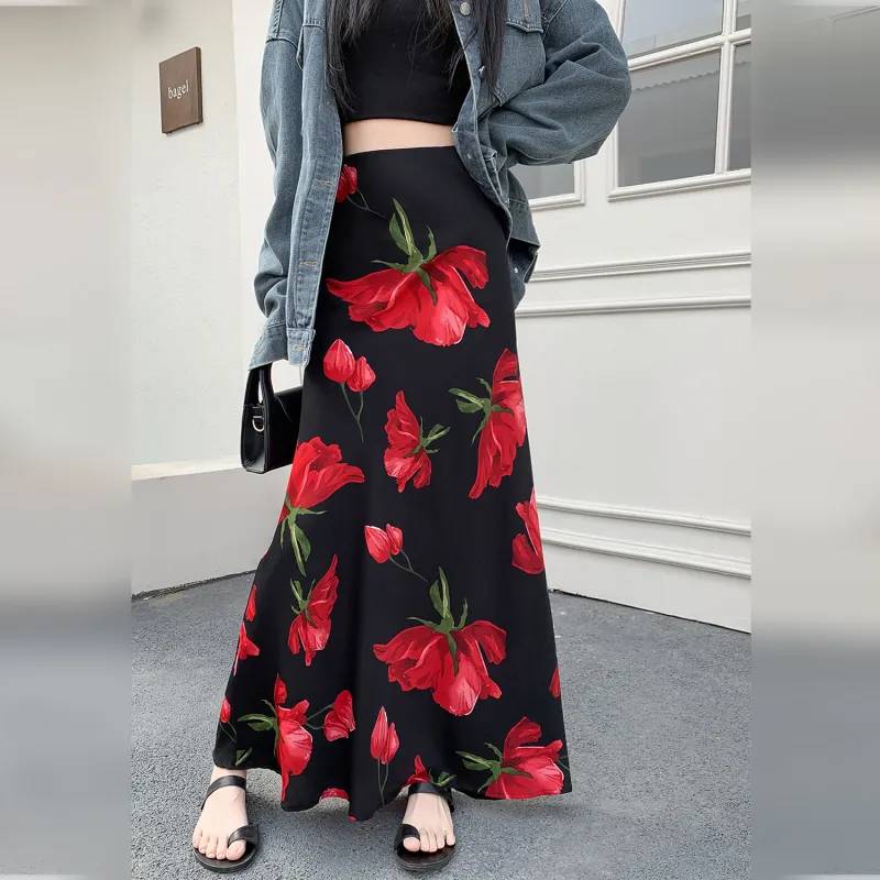 Wbwq Casual Long Skirts Women's Black Base Red Floral-3