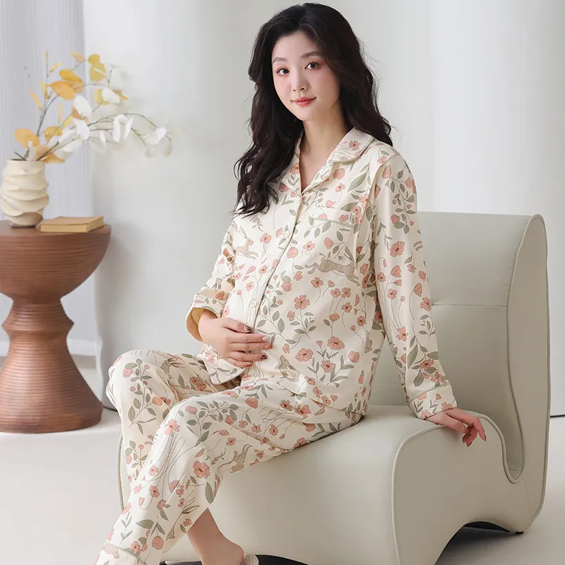 Lanza Pajama Set Women's Image Color-1