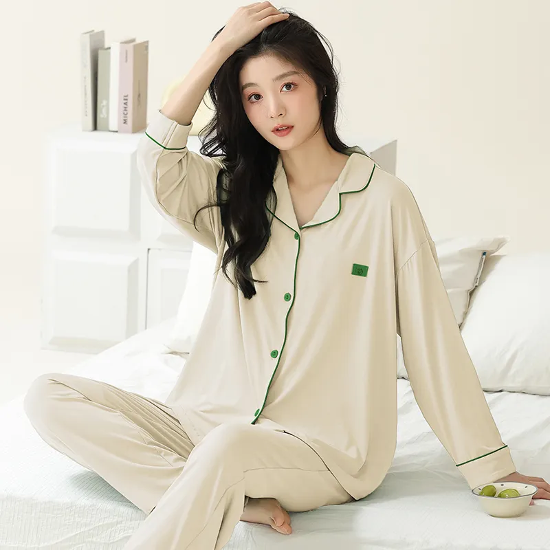 Lanza Pajama Set Women's Image Color-2