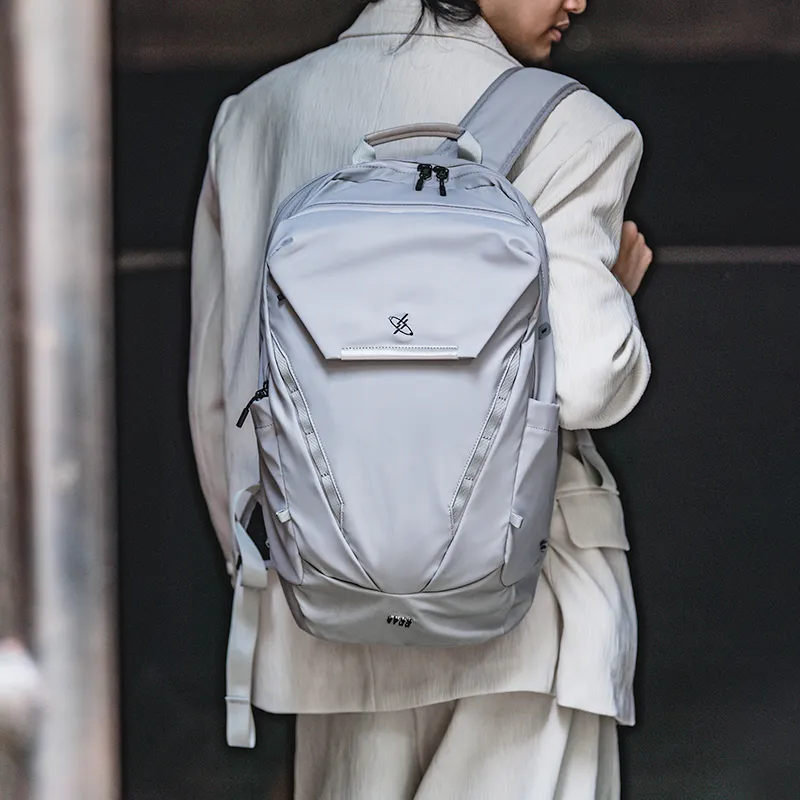 GYXX Membrana Dermalis Backpack Handbag Tubas Men's Flare Night Black/Frost Moon White-7