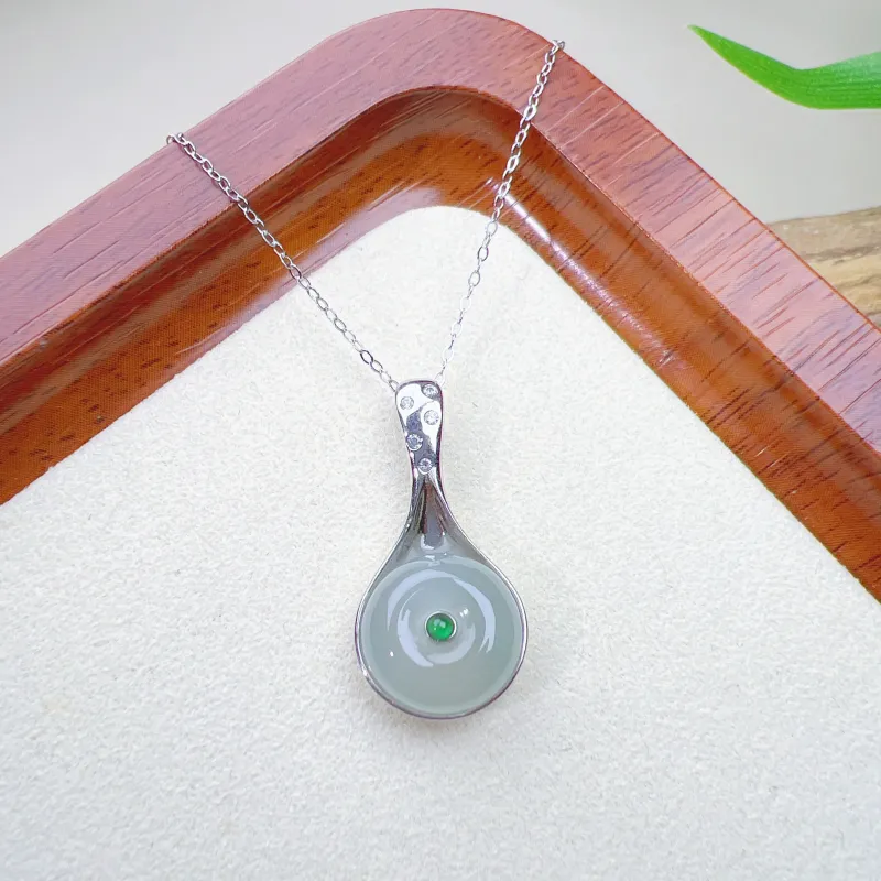 SIYIJIA Ice Glutinous Jadeite Pendants Unisex-4