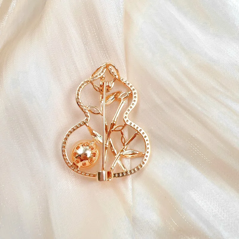 SIYIJIA Saltwater Pearl Brooches Women's-4