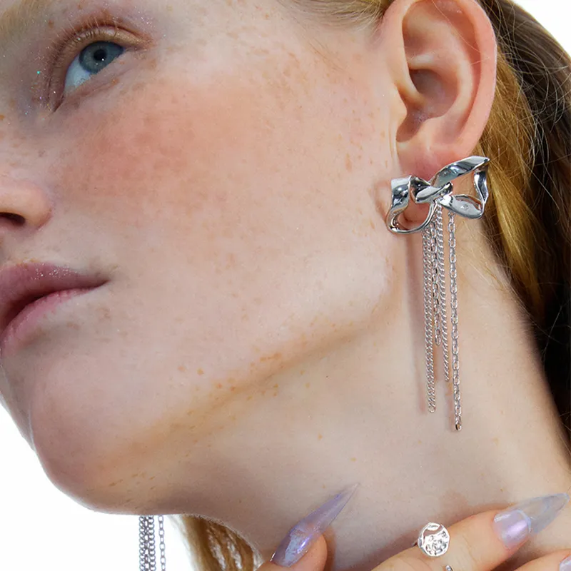 OINICIO White Gold-Plated Copper Earrings Unisex-3