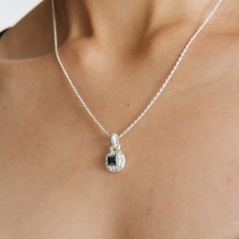 Empress 47 Concept 925 Sterling Silver Mountain Base Necklace Unisex-5