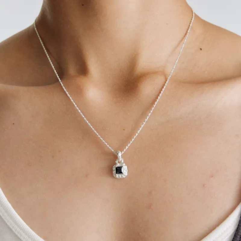 Empress 47 Concept 925 Sterling Silver Mountain Base Necklace Unisex-2
