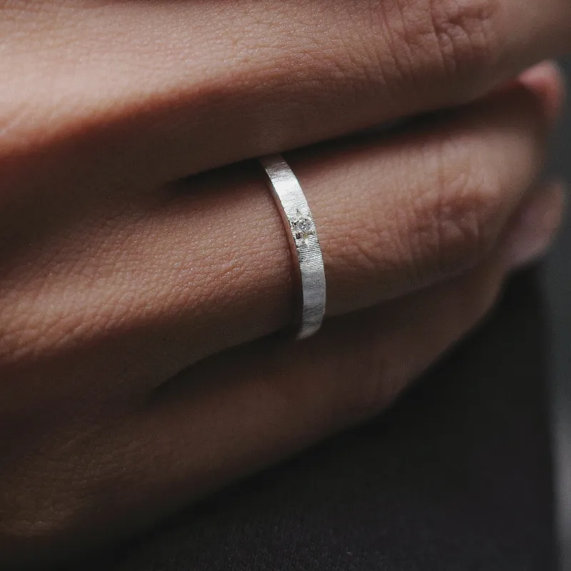 Empress 47 Concept 925 Sterling Silver Classic Satin Ring Unisex-26