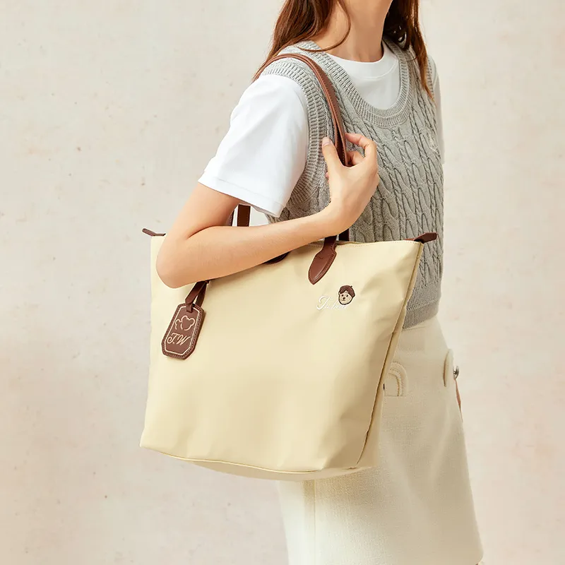 Teenie Weenie Shoulder Bags-3