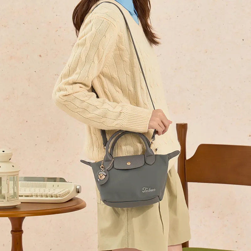 Teenie Weenie Nylon Crossbody Bag, One Shoulder, Portable Dumpling Bag Women's Multicolor-15