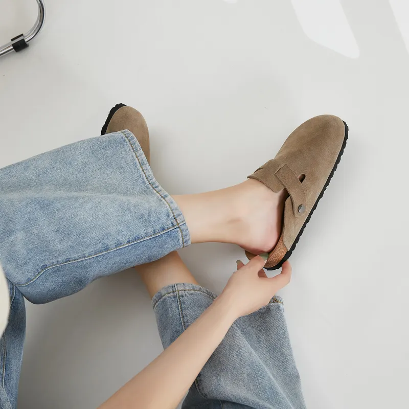 TASMAN AUS Closed Toe Slippers Unisex-18
