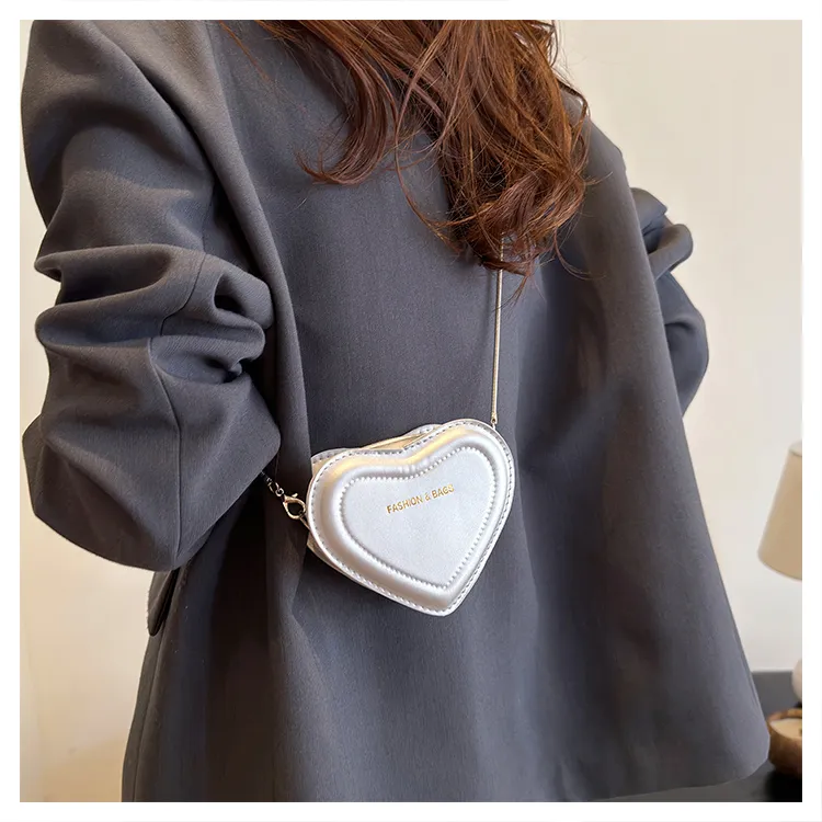 RIVMIND PU Heart Shaped Bag Shoulder Bag Regular Women's White/Silver/Rose Red/Green/Black-10