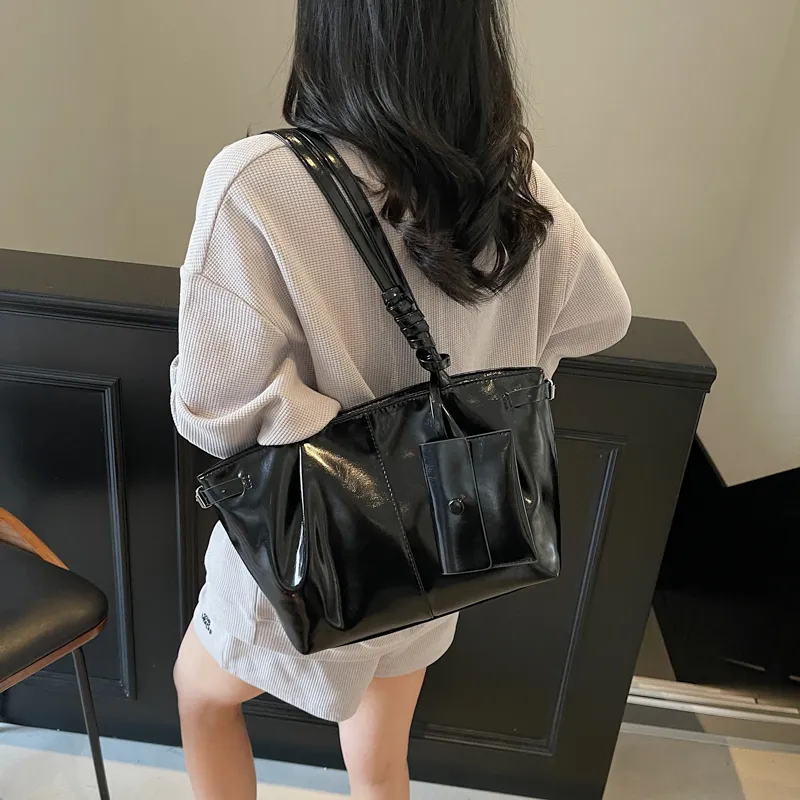 RIVMIND PU Tote Bag, Shoulder Bag Regular Women's White/Silver/Black/Pink/Blue-14