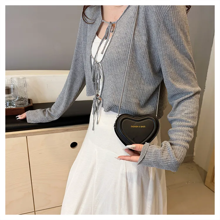 RIVMIND PU Heart Shaped Bag Shoulder Bag Regular Women's White/Silver/Rose Red/Green/Black-25