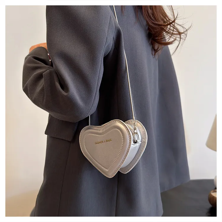 RIVMIND PU Heart Shaped Bag Shoulder Bag Regular Women's White/Silver/Rose Red/Green/Black-7