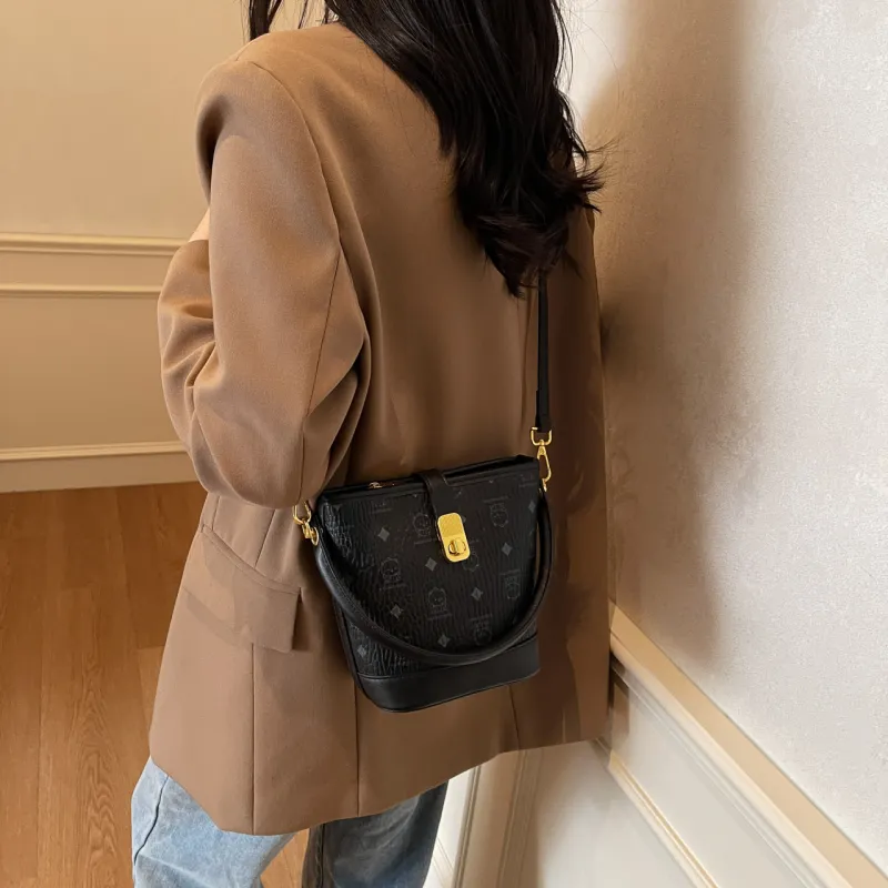 RIVMIND PU One Shoulder Handbag Regular Women's Khaki/Pink/Black/Brown-14