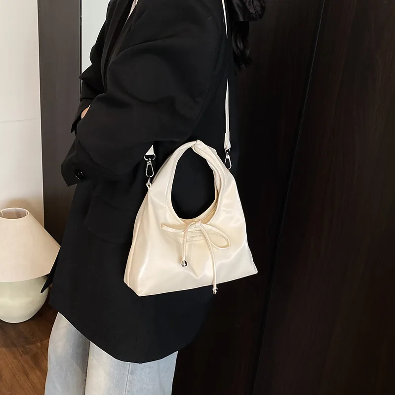 RIVMIND PU One Shoulder Handbag Women's Beige/Yellow/Silver/Yellow/Red/Black-4