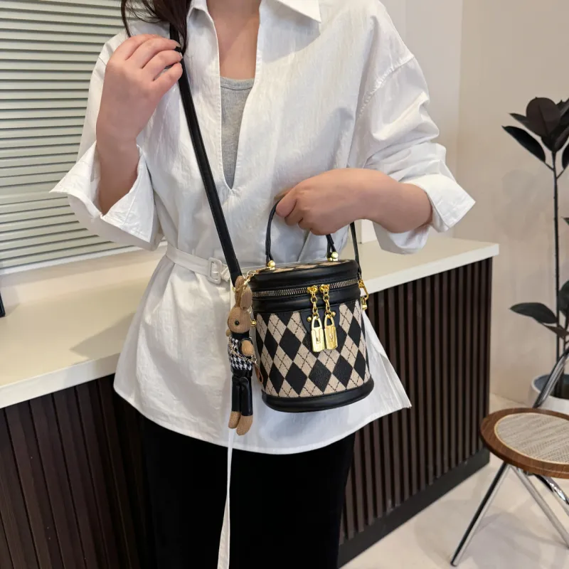 RIVMIND PU Bucket Bag Handbag Women's Black/Brown-3