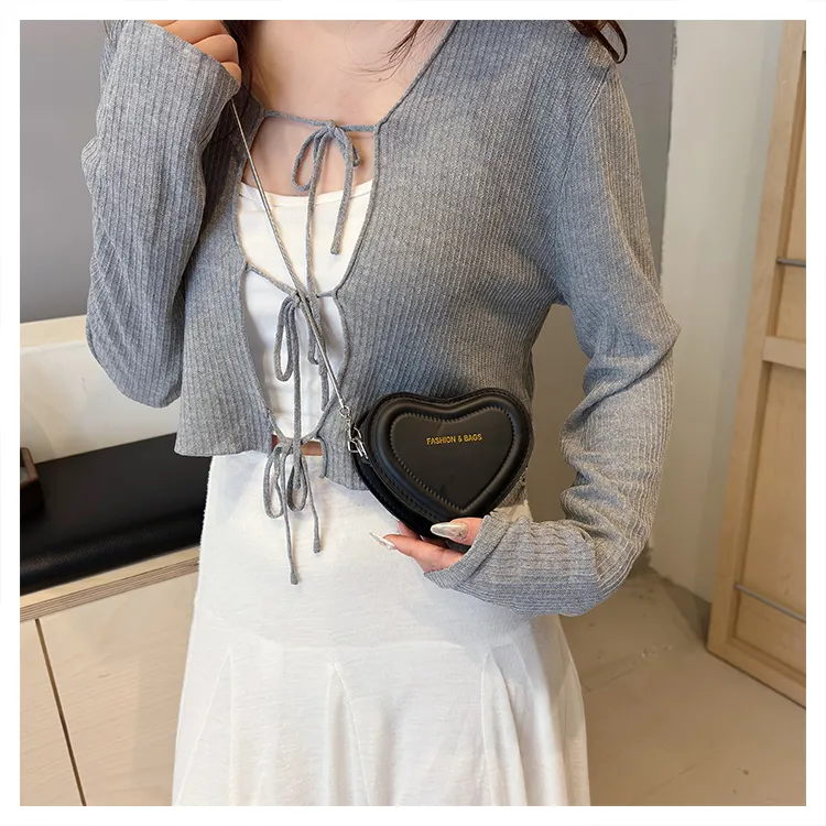 RIVMIND PU Heart Shaped Bag Shoulder Bag Regular Women's White/Silver/Rose Red/Green/Black-27