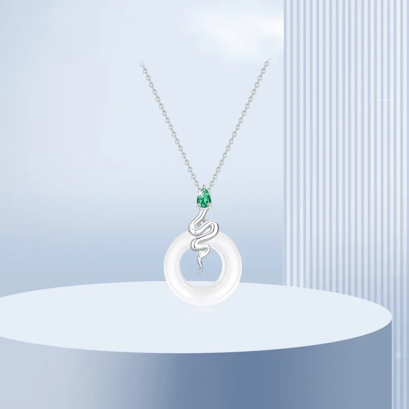Teddy Bear Collection Chalcedony Necklaces Women's-2