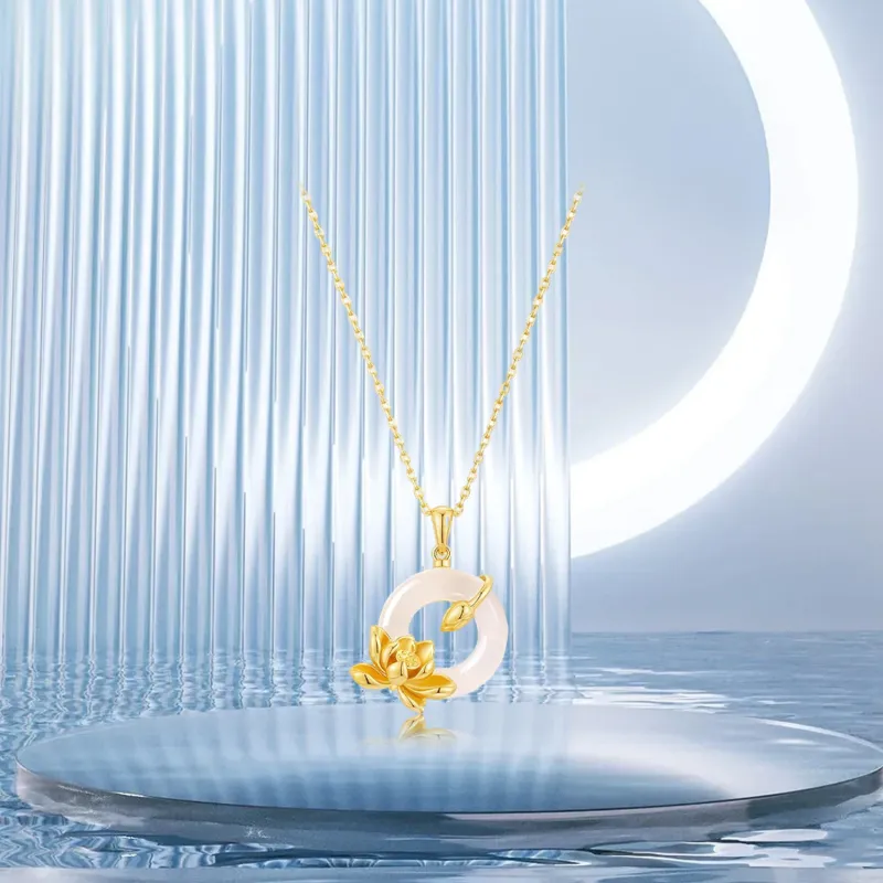 Teddy Bear Collection Chalcedony Jade Necklaces Women's-2