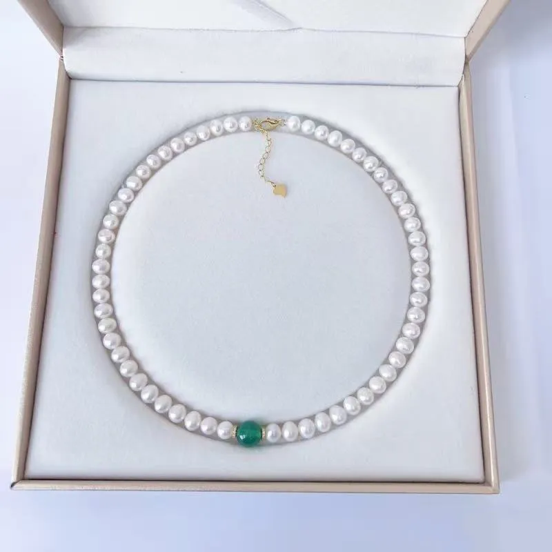 FMC Pearl Necklaces Unisex-3