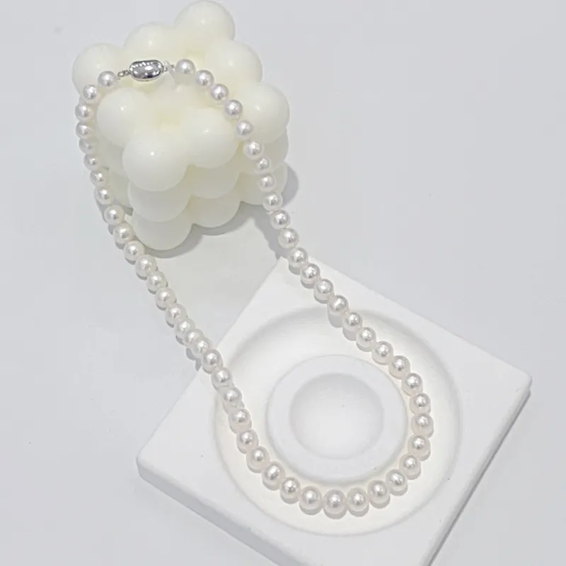 FMC Pearl Necklaces Unisex-3