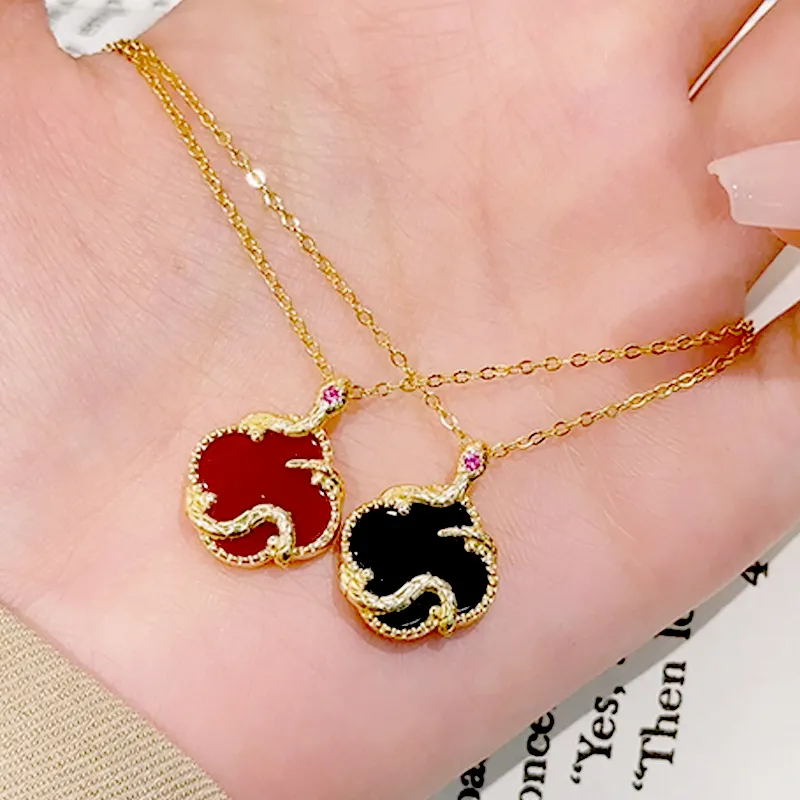 FMC Jade Necklaces Unisex-3