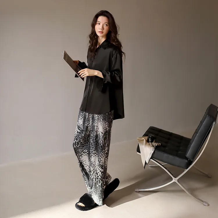 Yue Nei Pajama Set Women's Elegant Black-4