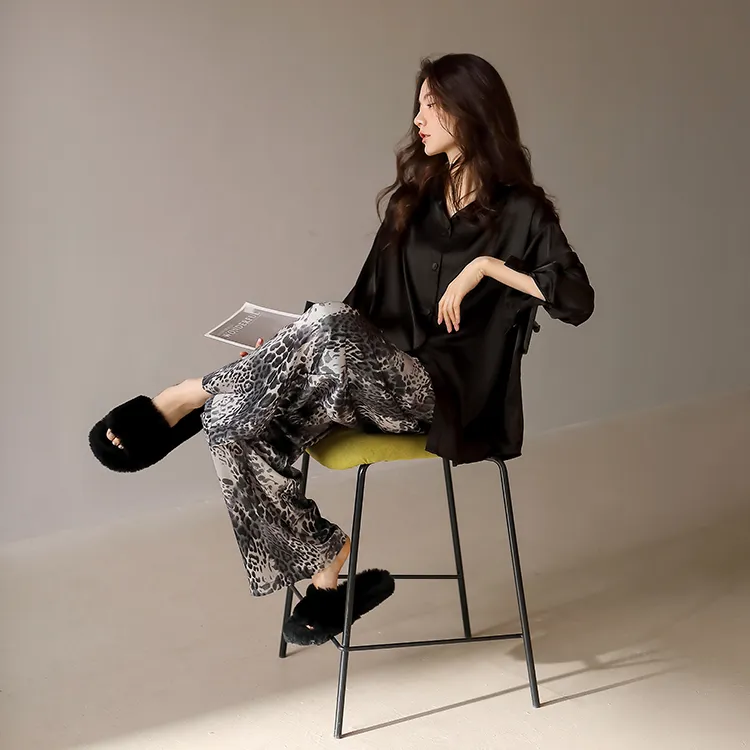 Yue Nei Pajama Set Women's Elegant Black-3