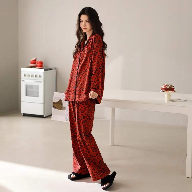 Yue Nei Women's Pajama Sets-1