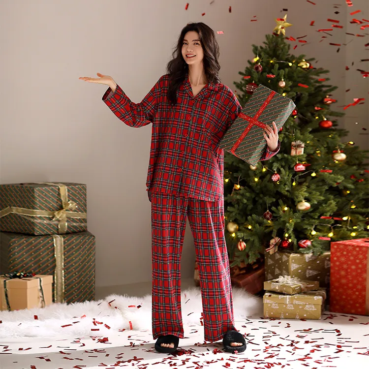 Yue Nei Pajama Set Women's Vintage Red-1
