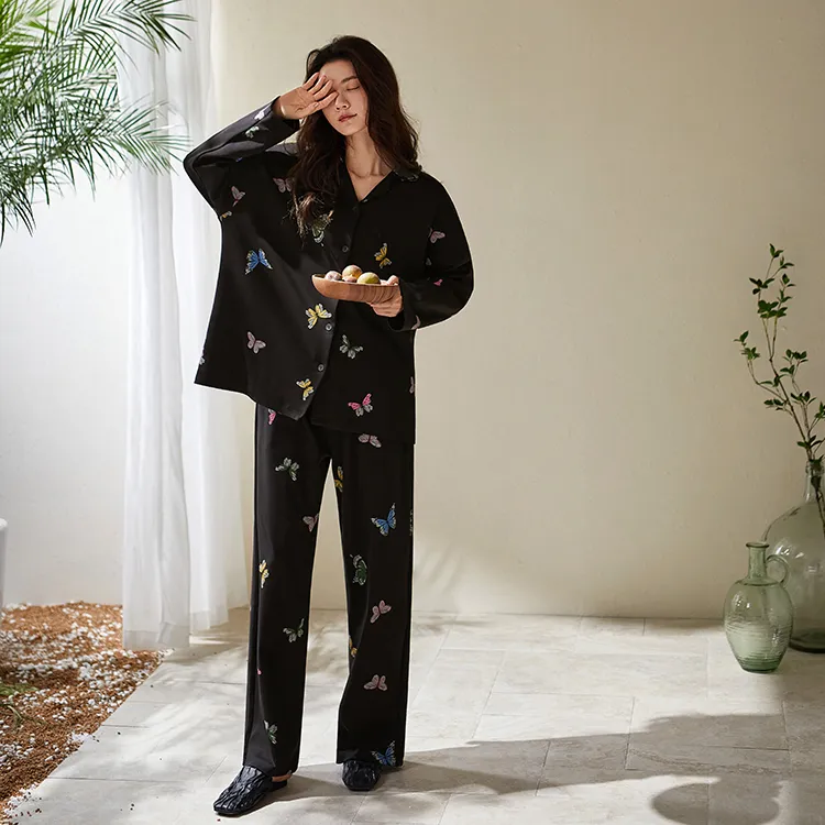 Yue Nei Pajama Set Women's Black Iridescent Butterfly-3